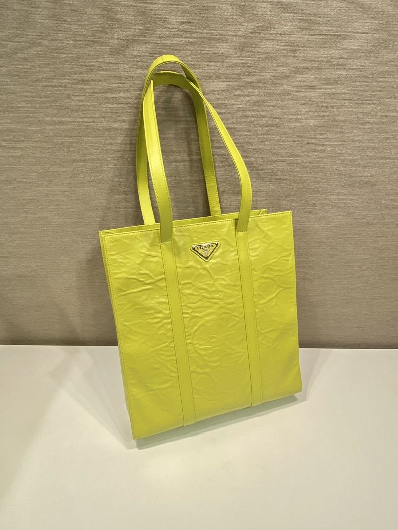 Pra*a tote bags